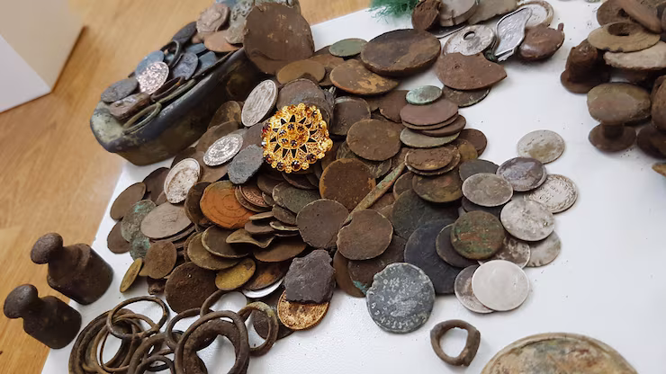 Sell Old Coins Online in India | Best Platform for Rare Coins Old Coin Buyer